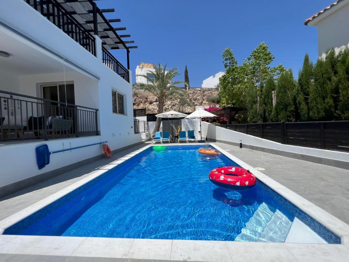 Villa Marina Sea-View Private Pool Peja Zewnętrze zdjęcie